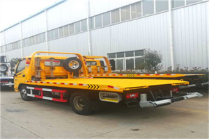 大厂附近拖车救援搭电